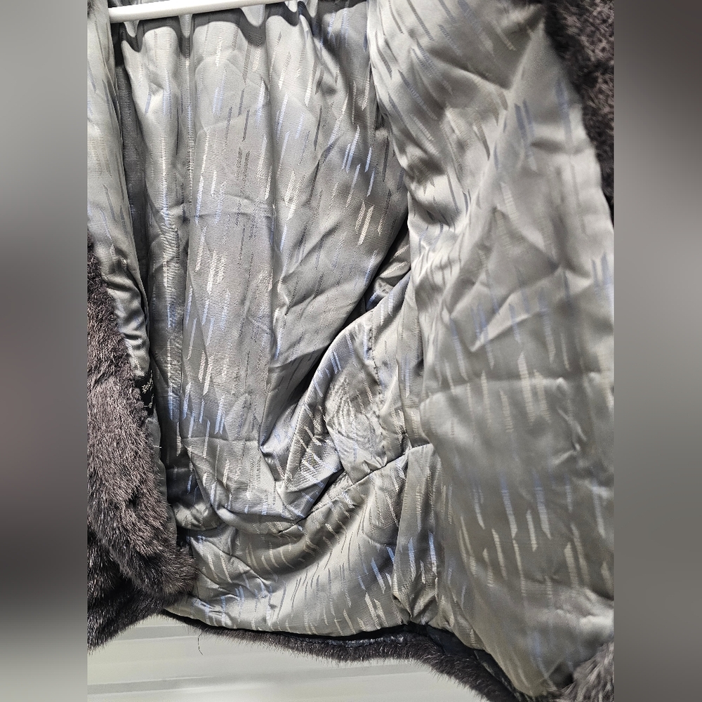 ELEGANT LUXURY GENUINE MINK FUR,SOFT EMBOSSED LEATHER JACKET SIZE: LARGE-1XL-2XL - Picture 7 of 9
